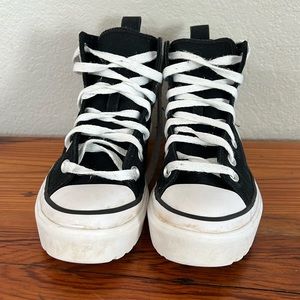 Lugged Lift Converse platform